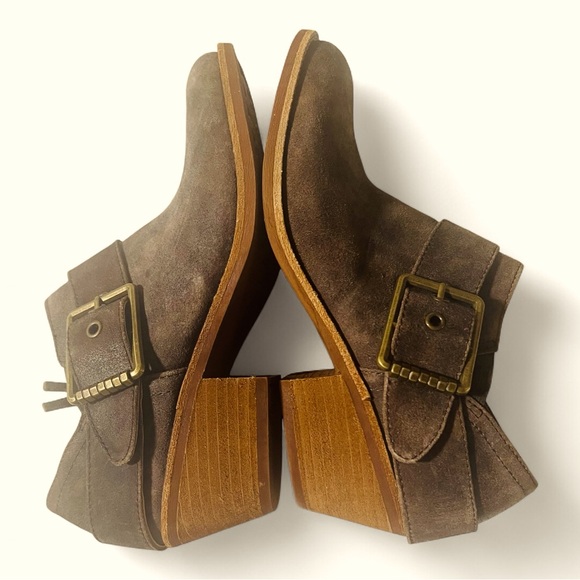 Sofft Brown Ankle Boots with Buckle Detail - Picture 1 of 12